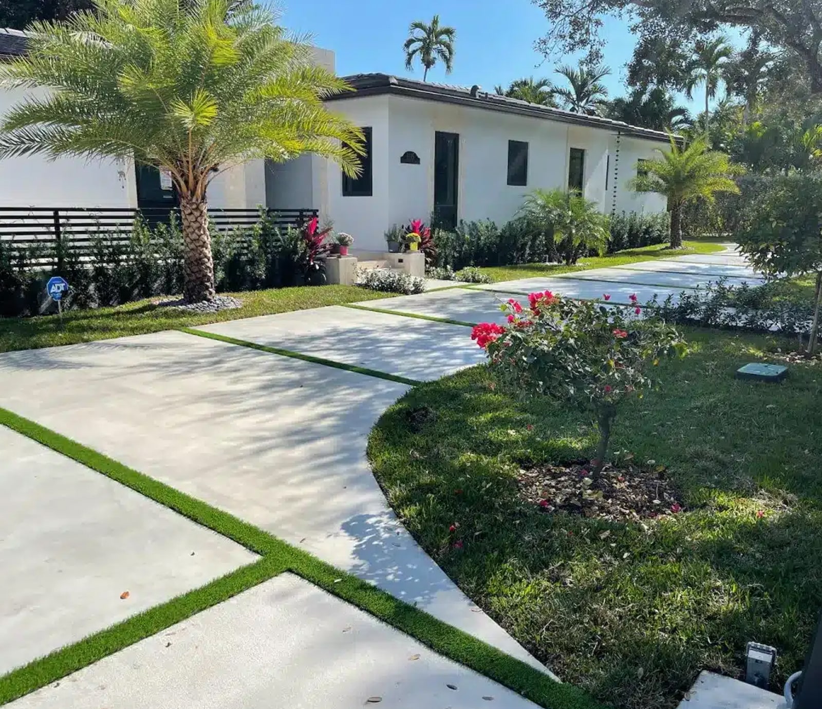 Miami Homeowners Trust Grass Masters
